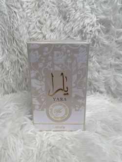 Yara Moi Perfume