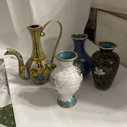 Cloisonné 