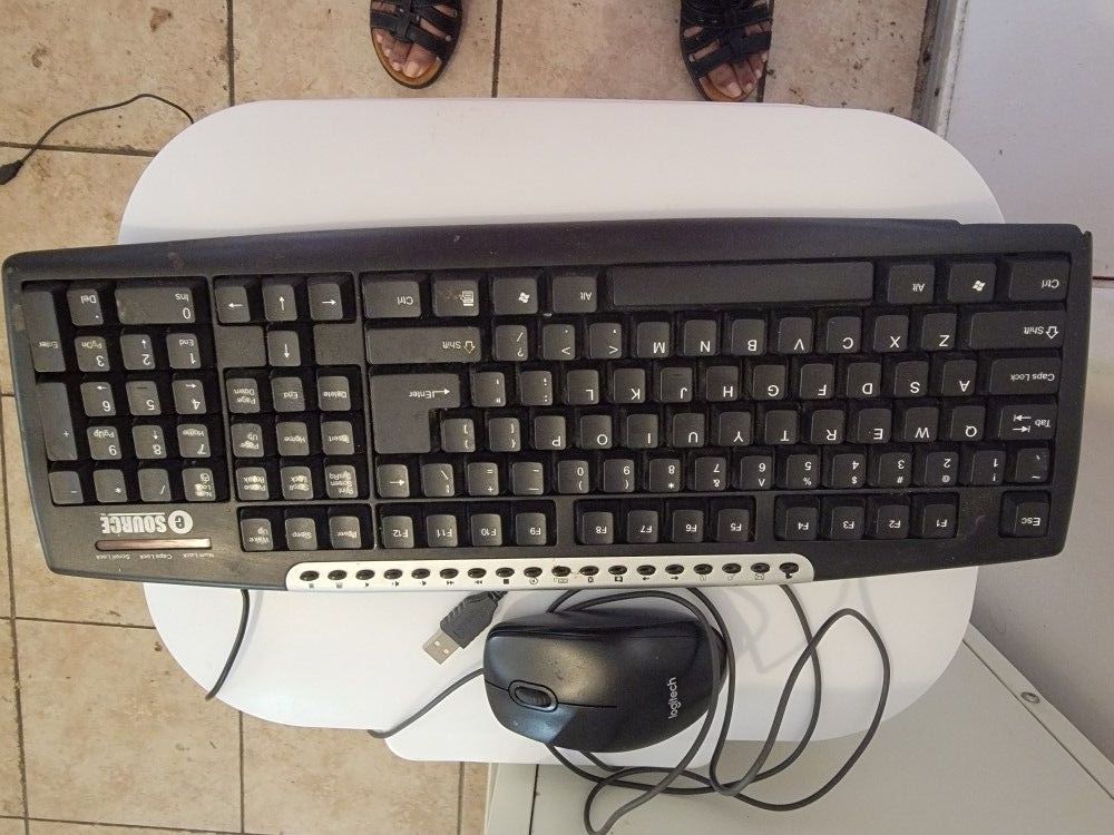 E SOURCE HK3002 KEYBOARD 