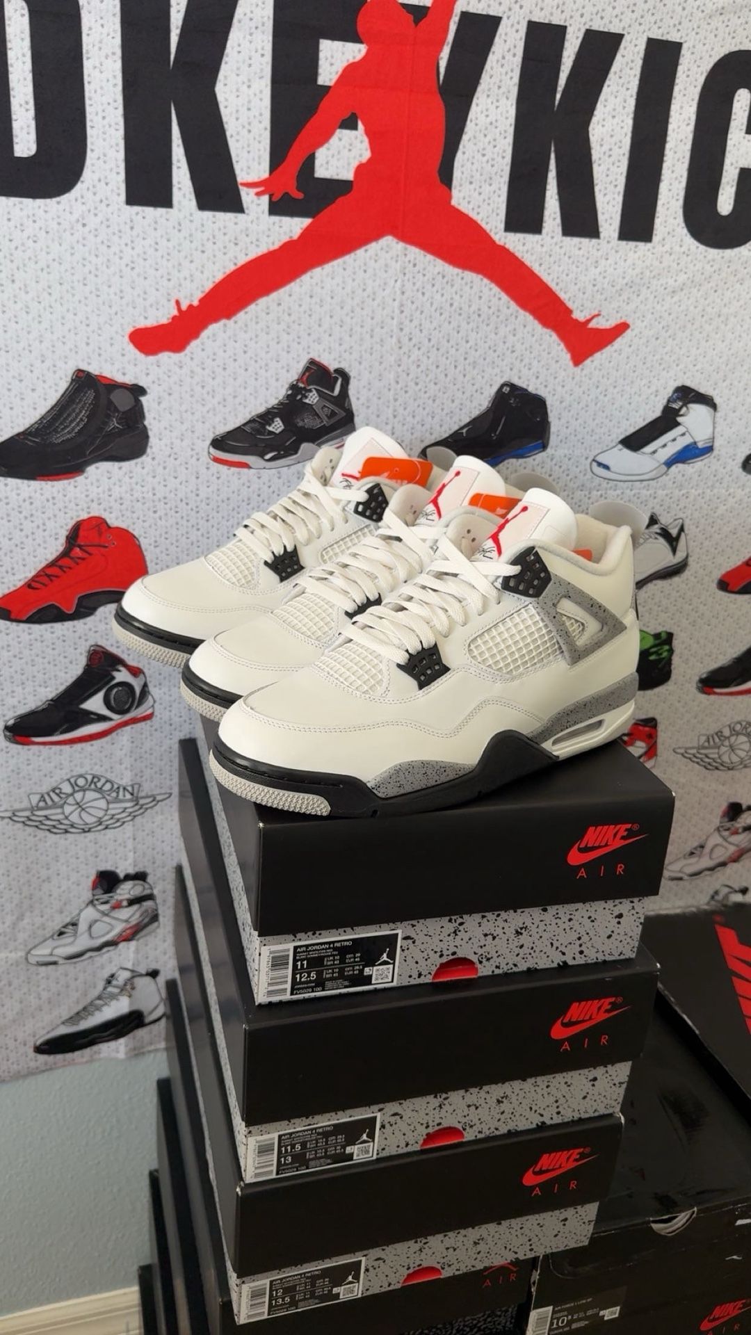 Jordan 4 White Cement