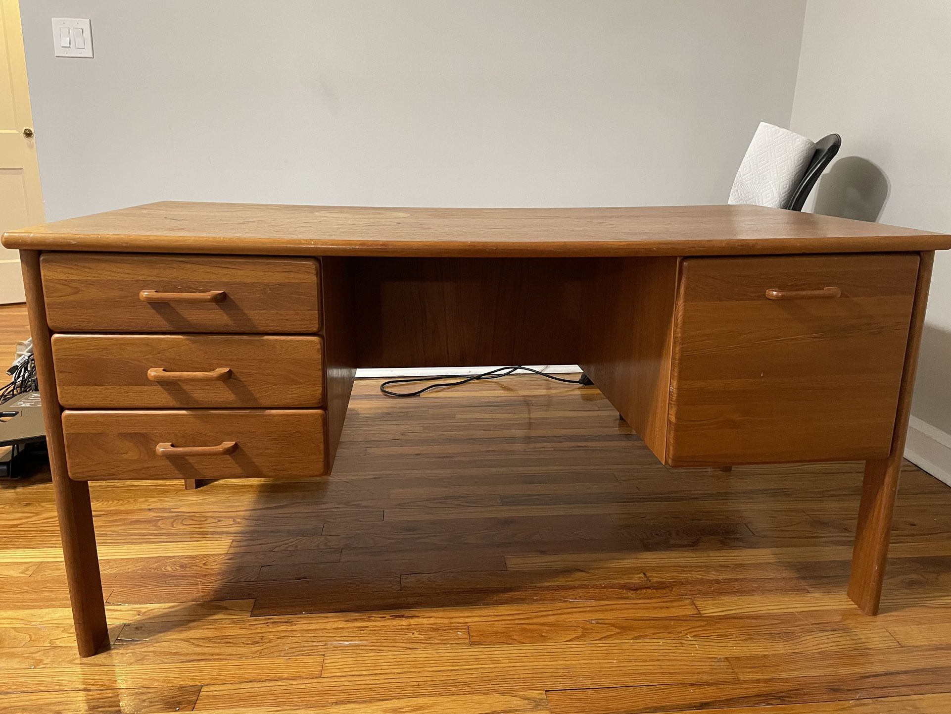 Solid Wooden Desk 