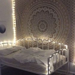 Daybed Frame With Mattress!