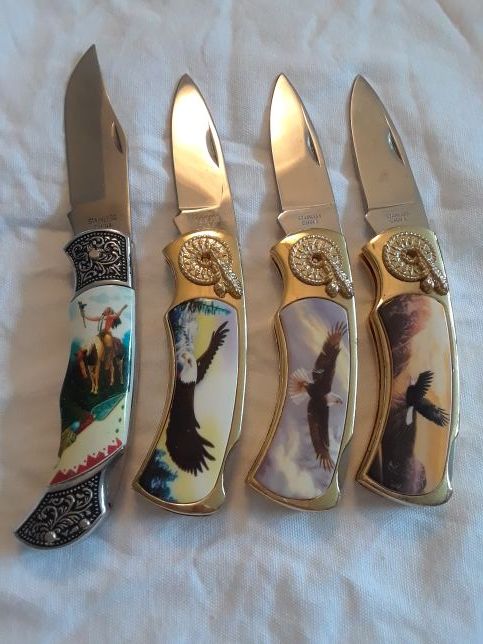 4 knives great shape stainles steel.