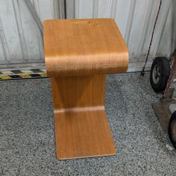 Mid Century Modern Side Table, N-Shaped End Table Solid Wood Rectangle Coffee Table with Handles & Anti-Slip Pads, Accent Table for Living Room, Sofa 