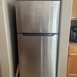 Refrigerator- Stainless Steel Frigidaire 