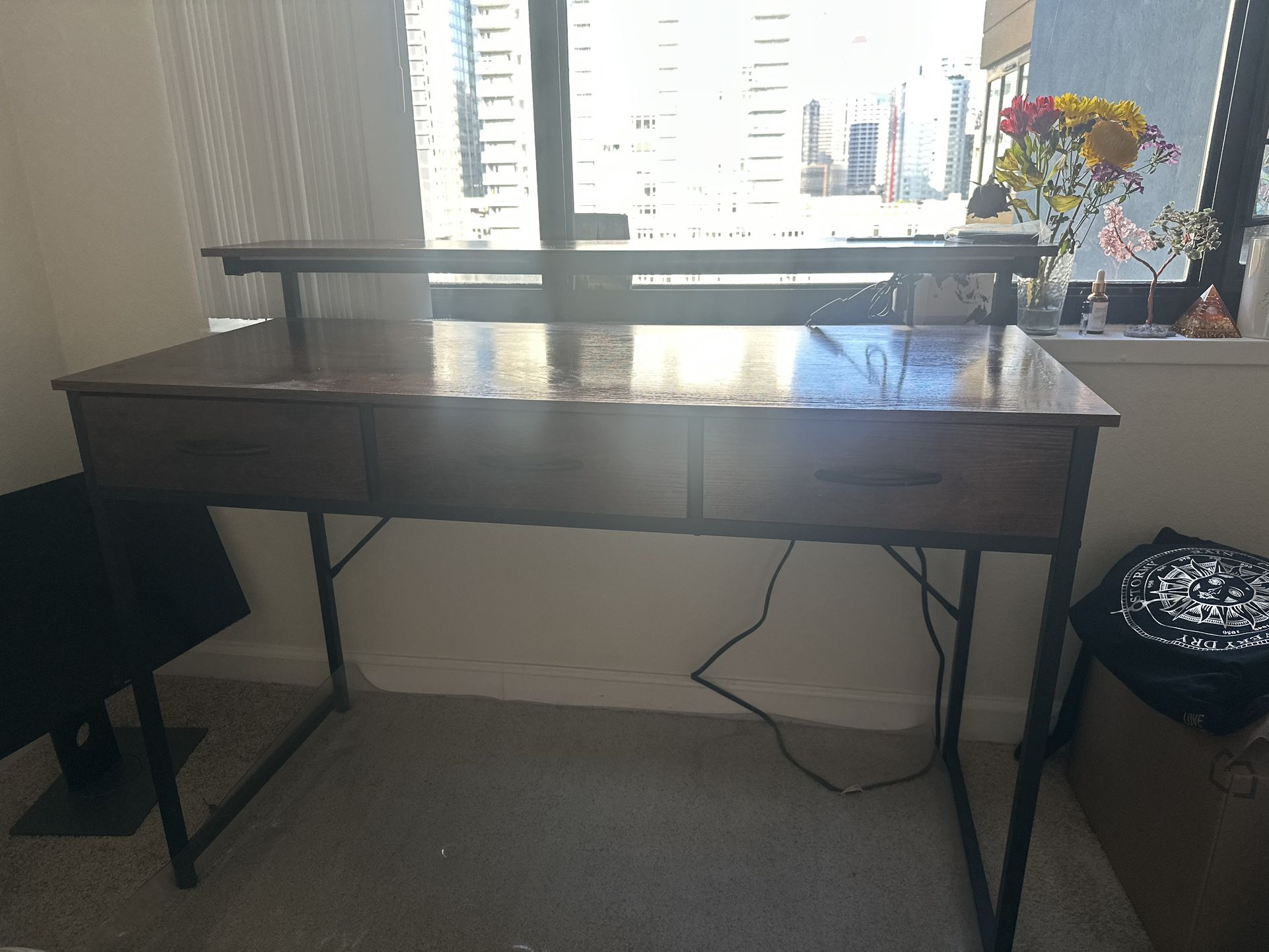 Selling My Desk (Almost New)