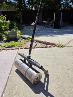 Flooring roller