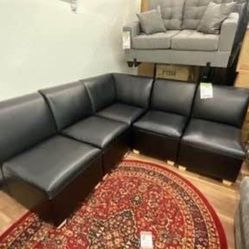 New Black Pleather Modular Sectional Sofa Couch With High Quality Frame 