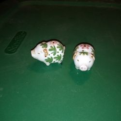 Small Vintage S&P Shakers