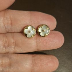 18k GOLD Blossom Earrings 