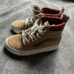 Boys Vans Shoes Size 13.5