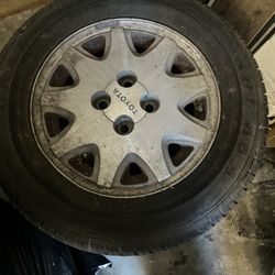  Pair Of GTS Ae92 Oem Wheels 