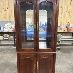 Lighted Display Case Cabinet