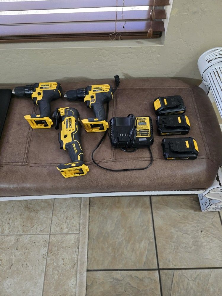 Dewalt Set 20 Volts