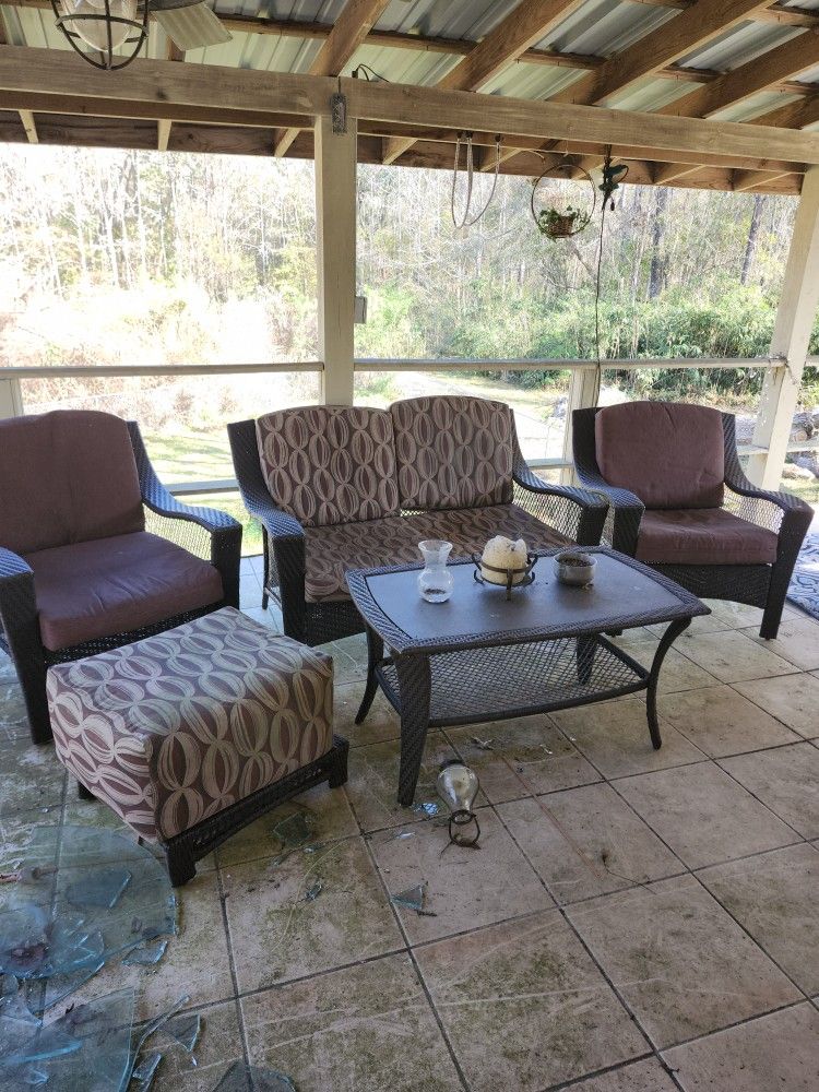Patio Furniture Set