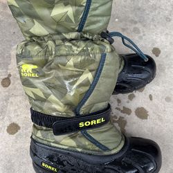 Boys Sorel Snow Boots Sz. 3