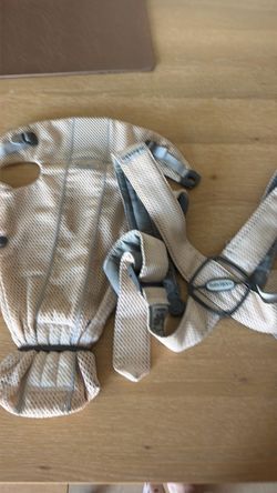 BabyBjörn Baby Carrier
