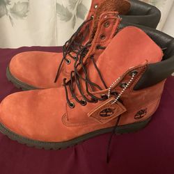 Red Timberlands 