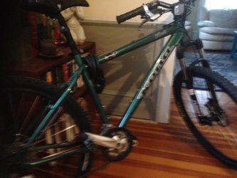 Kona blast green sales