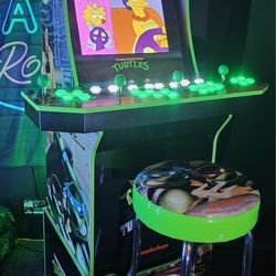Retro Gaming TMNT Arcade1up Cabinet With Over 15,000 Video Games and Matching Stool 