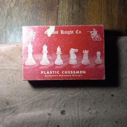 Vintage Gallant Knight Co. Plastic Chess Set
