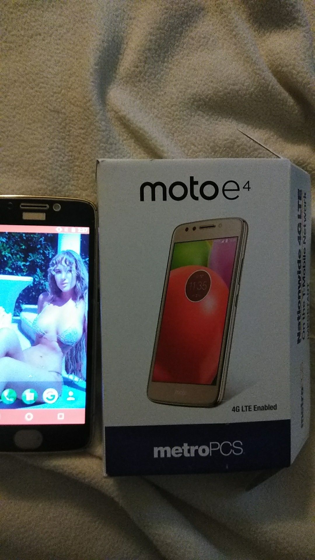 Motorola E4 SmartPhone
