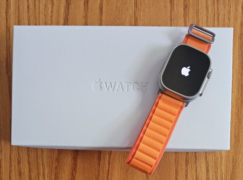 Apple Watch Ultra 1st Gen 49mm LTE Titanium With Orange Alpine Loop Band $400