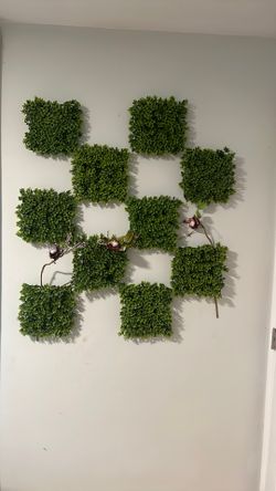 10 pieces Green Boxwood Mat by Ashland