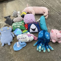 Lot Of Stuff Animals