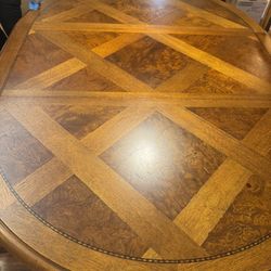 THOMASVILLE WOOD DINING TABLE & CHAIRS