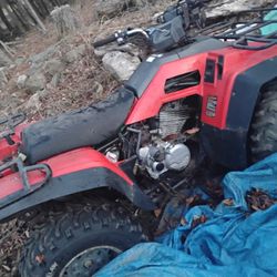 Needs Motor Work Trade S  4x4 Honda Fourtracs 350 D