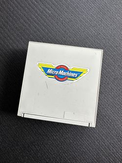 Micro Machines City Playset (High-Rise Tower / Parking Lot)