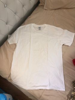 White t-shirt