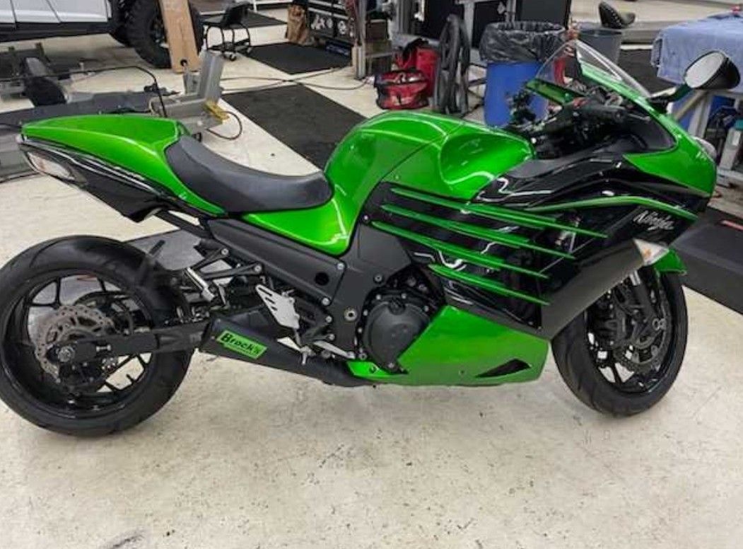 2015 Kawasaki Ninja ZX-14R