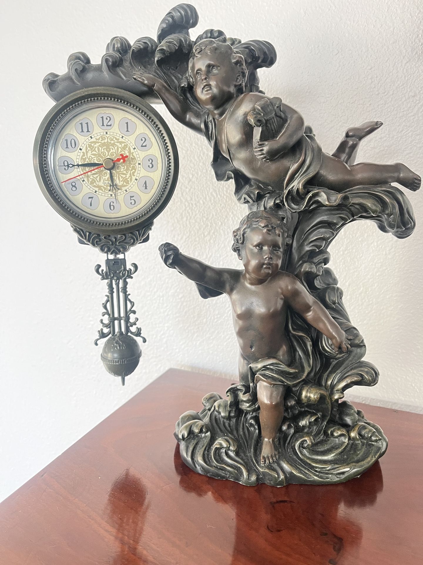 Cherub/Angel Clock