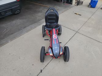 Child Pedal car