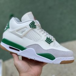 Nike SB x Air Jordan 4 AJ4 Pine Green