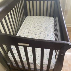 Crib and mattress