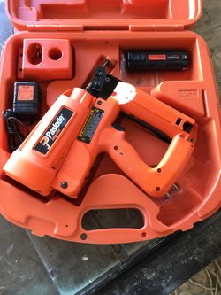 Paslode 16 G straight nailer