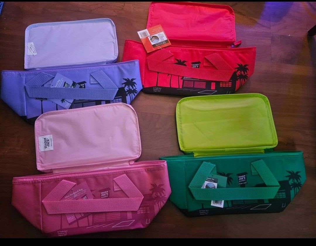 ❤️ Trader Joe's Minni Insulated Cooler Bags New ❤️ $20 EACH