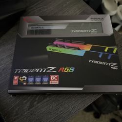 Trident Z RGB DDR4 32gb-3600 RAM 