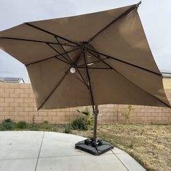 Large Patio Umbrella (FREE!)