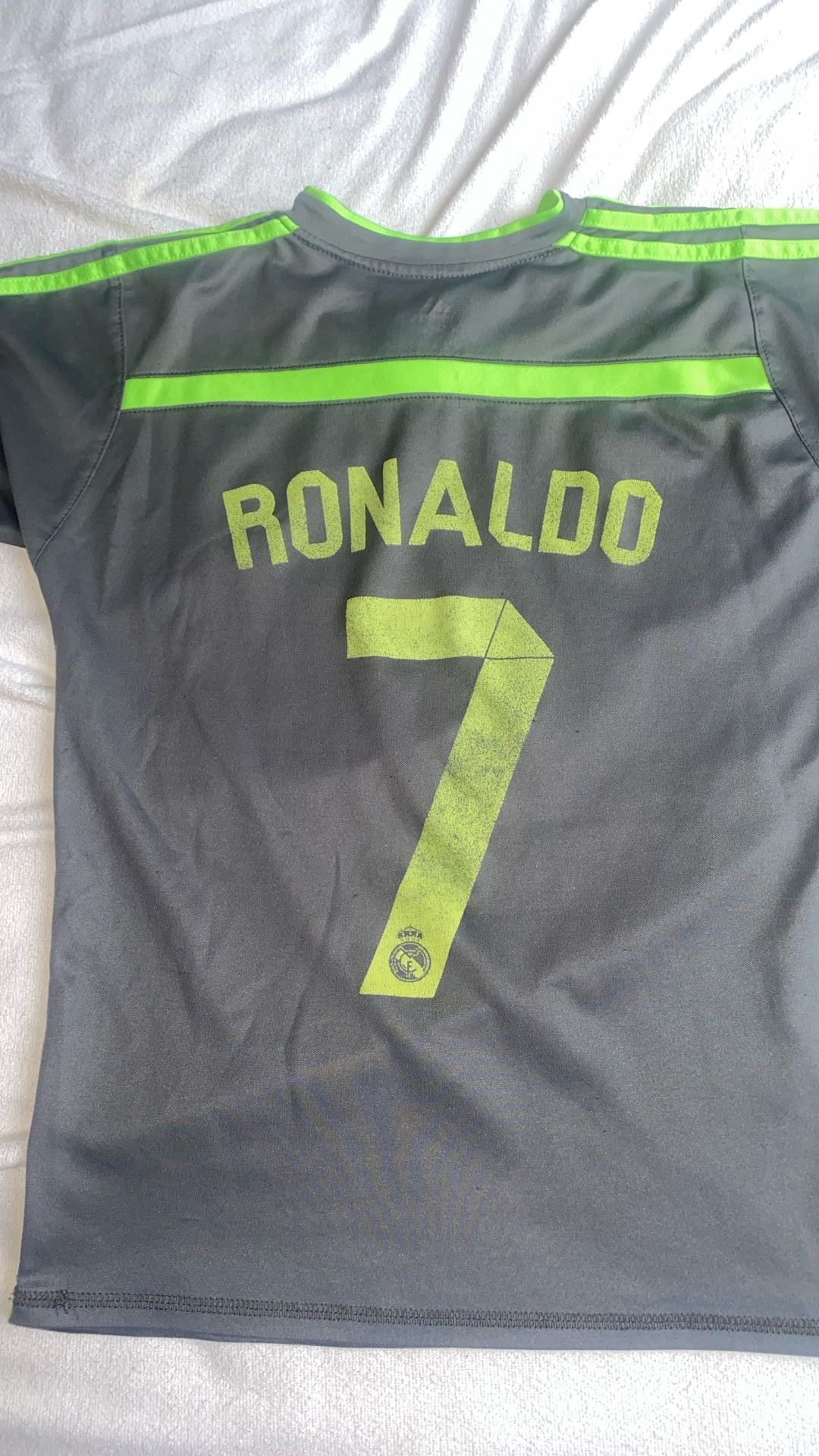 REAL MADRID YOUTH SOCCER JERSEY CHRISTIANO RONALDO
