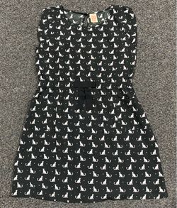Faded Glory girls 14/16 polyester black dress with white cats and black bow on elastic waistband and 2 front pockets