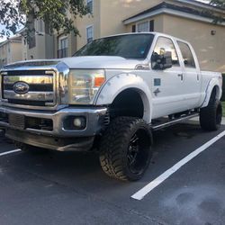 FORD F250 White Super Duty (2011)