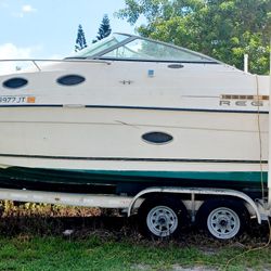 Regal Commodore 27' 1996