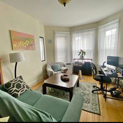 3 Beds 1 Bath Apartment