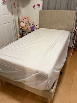 Twin bed