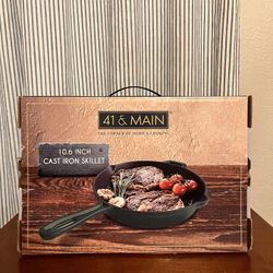 (Open Box) 41 & Main 10.6” Cast Iron Skillet