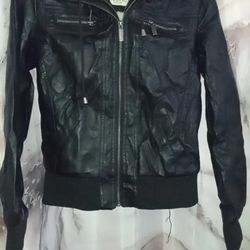 Ashley outerwear by 26 international jacket🖤